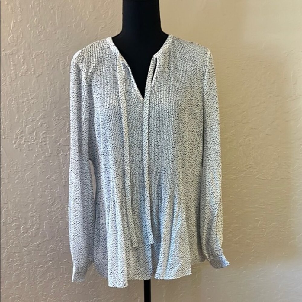 Adrianna Papell Black and White Relaxed Tie Front‎ Blouse